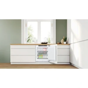 Réfrigérateur Bosch Serie 6 KSV36AWEP avec éclairage LED