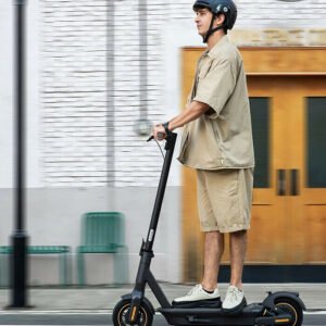 Trottinette électrique Ninebot MAX G2 E - Powered by Segway