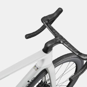 Cannondale SuperSix EVO 5 Guidon MoMo Design One Piece 2026 Cashmere