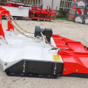 Gyrobroyeur à chaînes TM 130