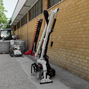 Taille-haies à bras série HRT-W à télécommande sans fil pour tracteurs de 20 à 60 ch